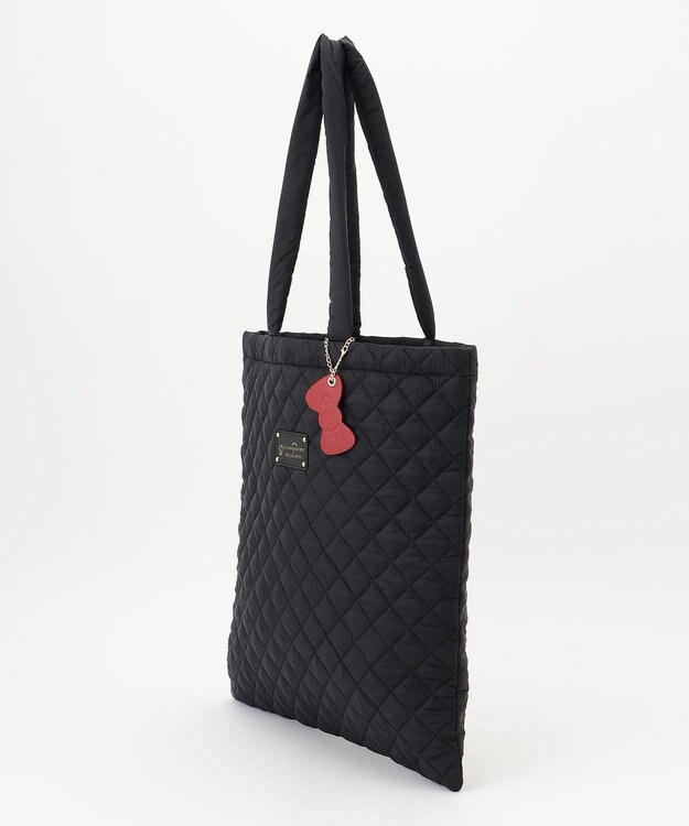 LA BAGAGERIE 【LA BAGAGERIE×HELLO KITTY】リボンチャーム付き　キルティングトート ブラック