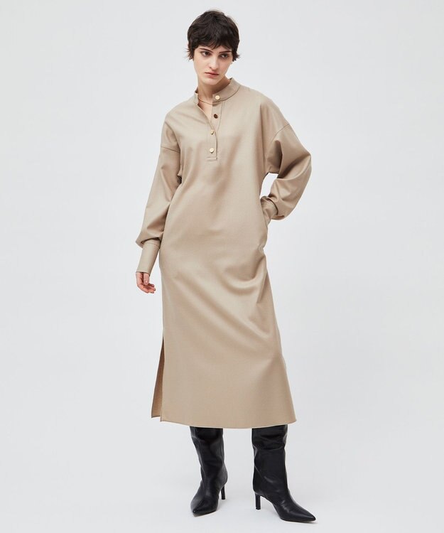 BEIGE， TERNES / ドルマンスリーブウールワンピース Milk tea