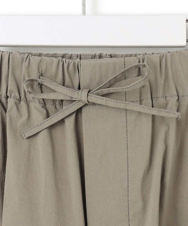 23区 L 【SLOW/好評につき新色追加】ミリタリーストレッチタフタ  カーゴパンツ カーキ系