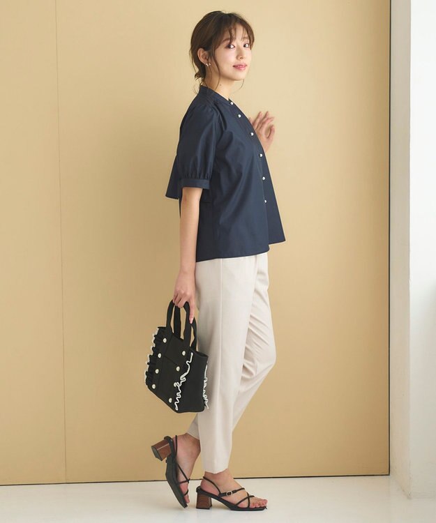 Feroux 【洗える】美シルエットカラーテーパード パンツ アイボリー系