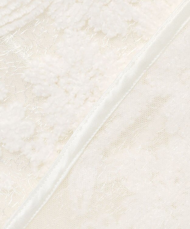 23区 【GOLD LABEL】フロッキーエンブロイダリー ブラウス ホワイト系