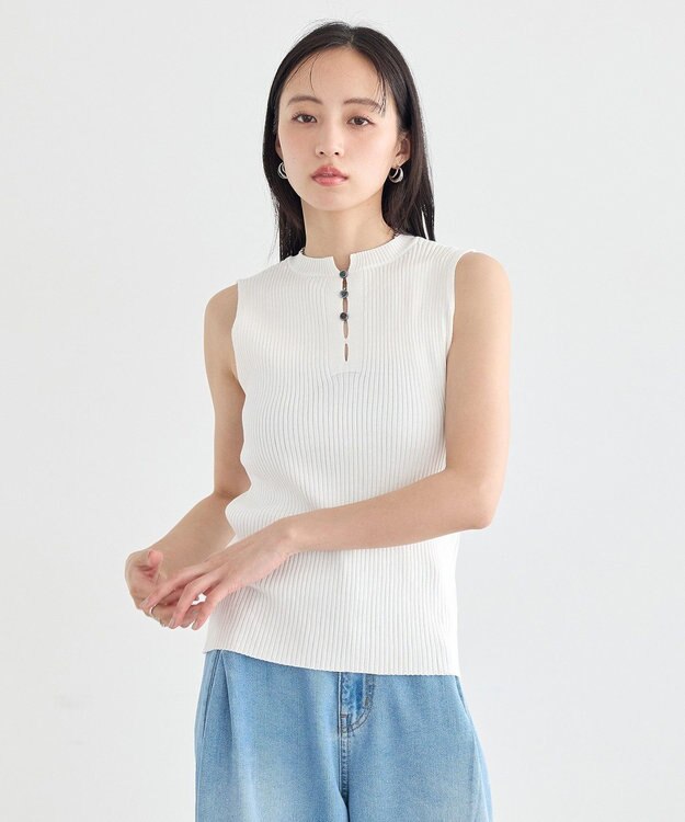 earth music&ecology 前後2WAYスリット釦タンクトップ Ivory