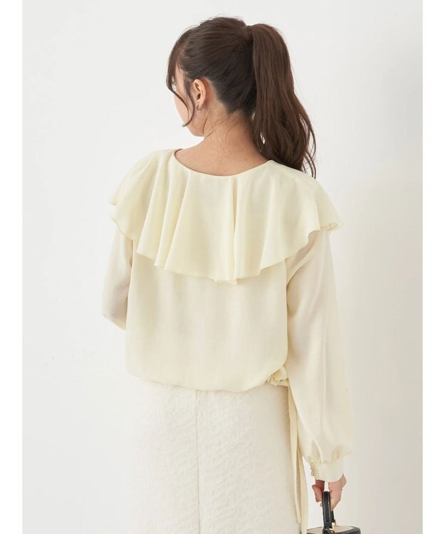 earth music&ecology ラッフルシアードロストブラウス Yellow