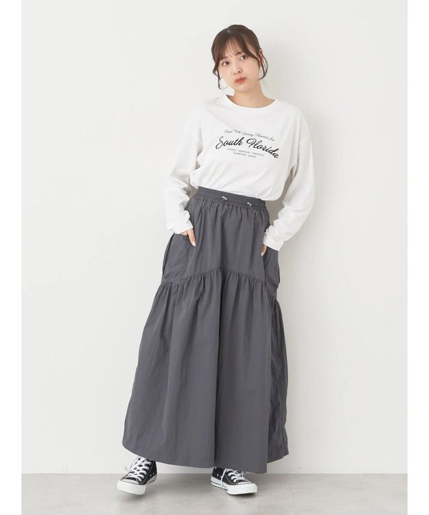 earth music&ecology ドロストテックスカート Charcoal Gray