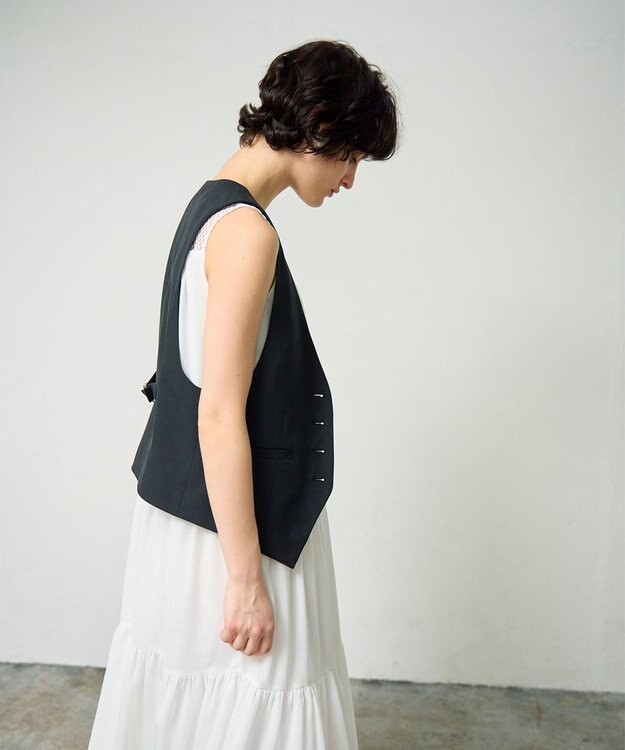 GRACE CONTINENTAL リネン混ツイルジレ ブラック