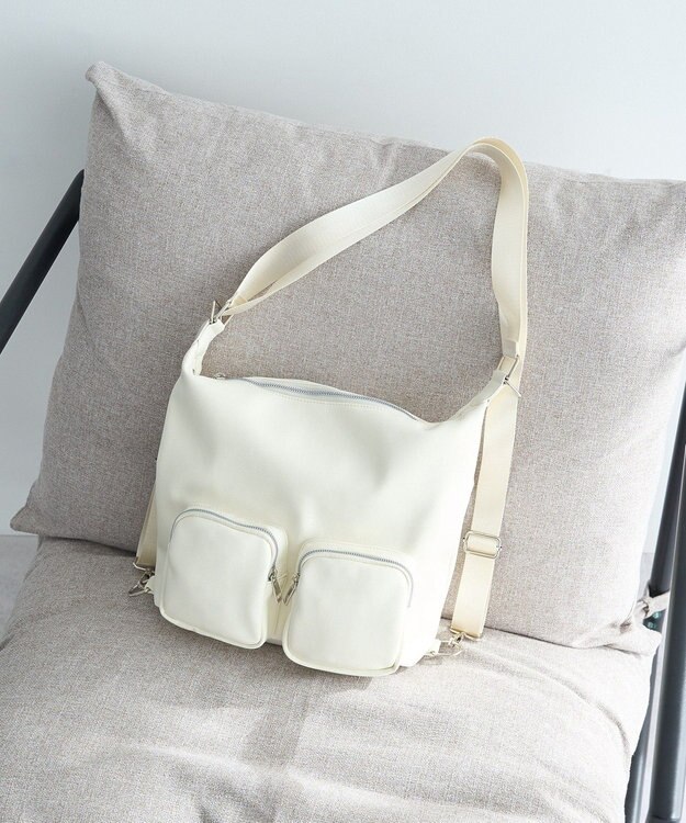earth music&ecology Wポケット3WAYショルダーバッグ Ivory