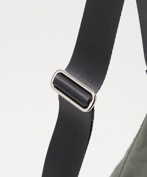 russet ナイロンバナナボディバッグ(CE-1710) Olive