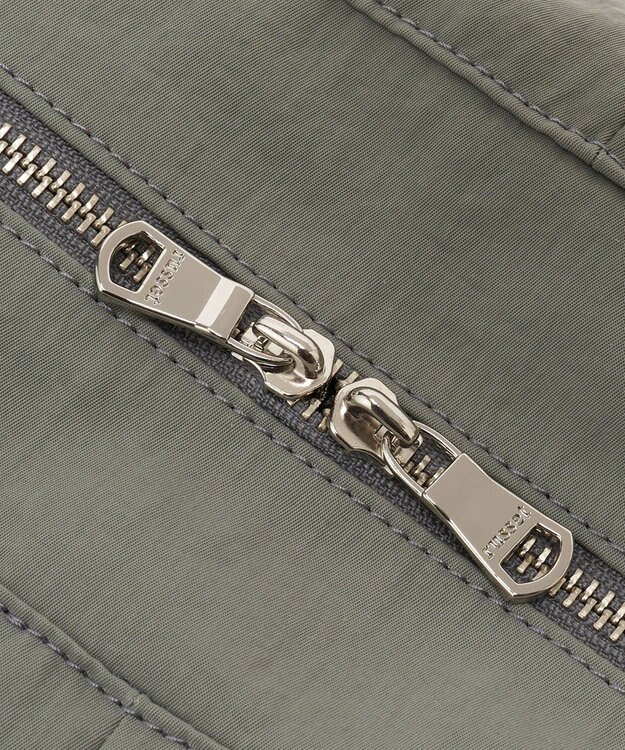 russet ナイロンバナナボディバッグ(CE-1710) Olive