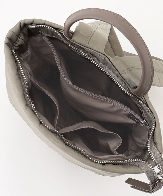 Y'SACCS はっ水ドットジャカード リサイクルレザーコンビ リュック グレージュ