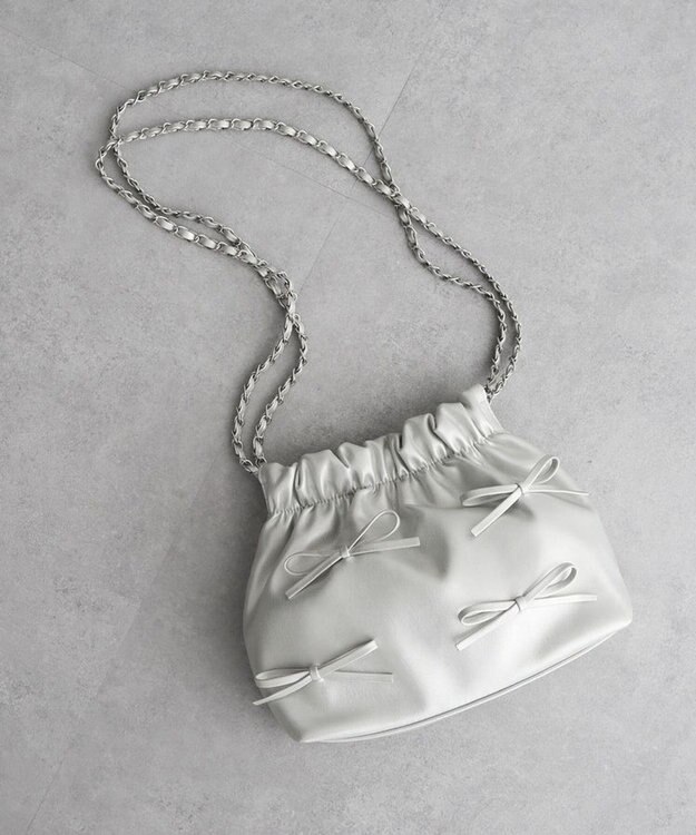 Green Parks ・ＱＵＯＮ　リボンチェーン巾着 Silver