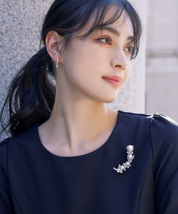 Tiaclasse リーフパール ブローチ シルバー