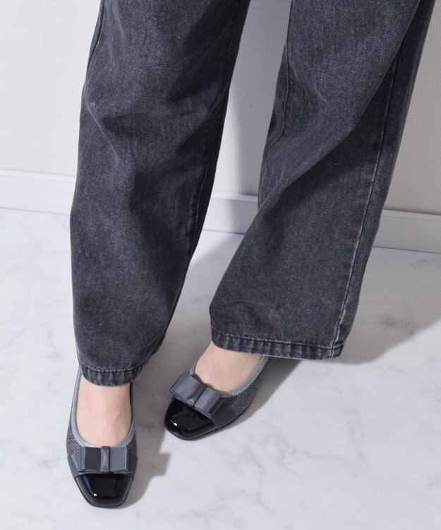 Bridget Birkin ＜2E＞【Bridget Birkin Walk】グログランリボン切替ウォーキングパンプス グレーコンビ