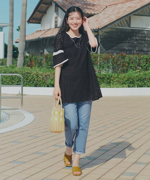 Tiaclasse パンチングレース配色チュニック ブラック×オフホワイト