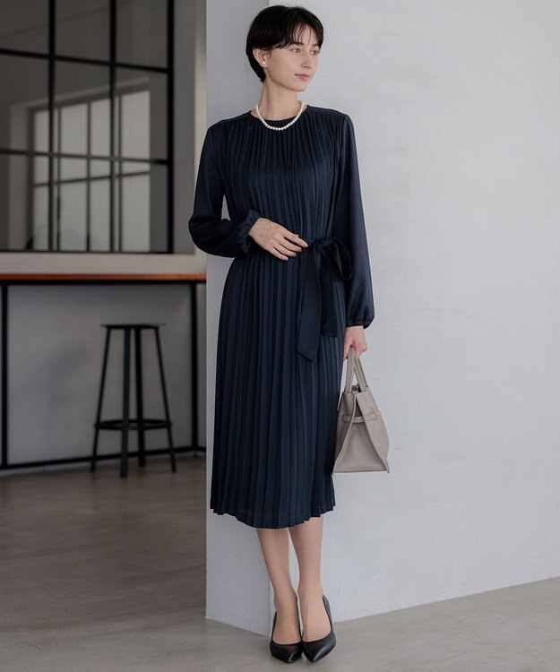 23区 L 【洗える】クリスタルアムンゼン プリーツワンピース ネイビー系