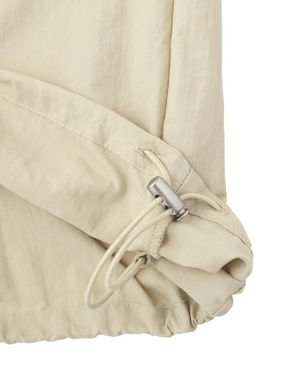 earth music&ecology ビットパーツ付きカーゴパンツ Ivory