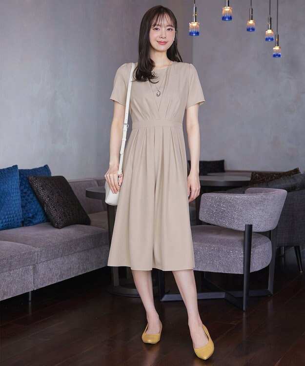 Tiaclasse 【おのののかさん着用】半袖&長袖選べる袖丈・タックフレアワンピース 半袖グレージュ