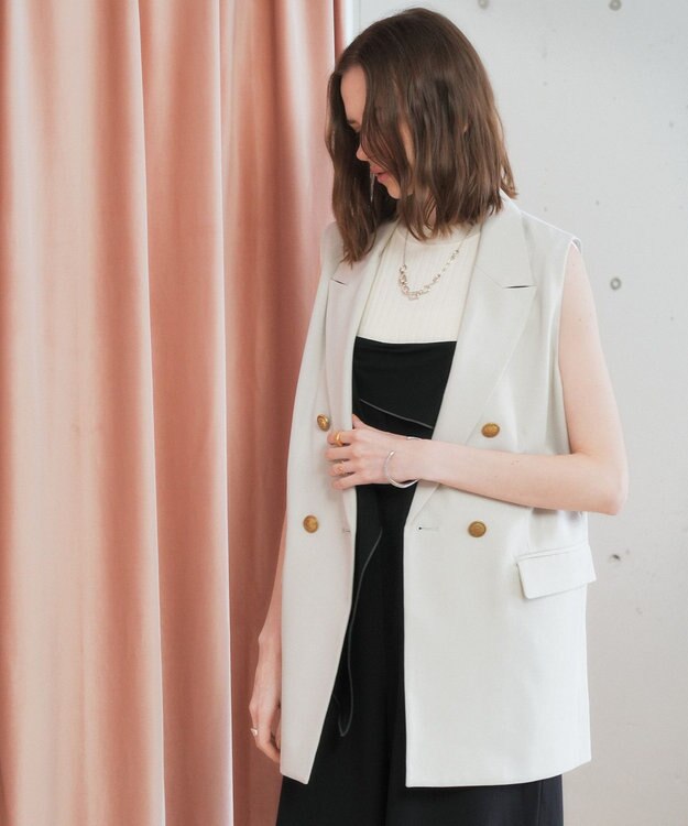 YECCA VECCA ドライタッチ金釦テーラードジレ Light Beige