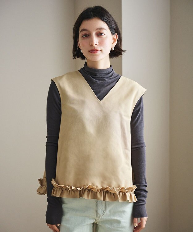 #Newans 【金子綾さんインスタライブご紹介アイテム】〈小柄さんにお勧め〉フリルヘムジレブラウス ベージュ