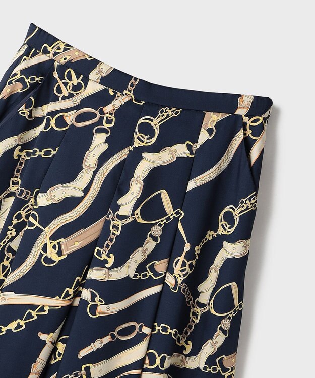 GRACE CONTINENTAL チェーンプリントタックキュロット ネイビー