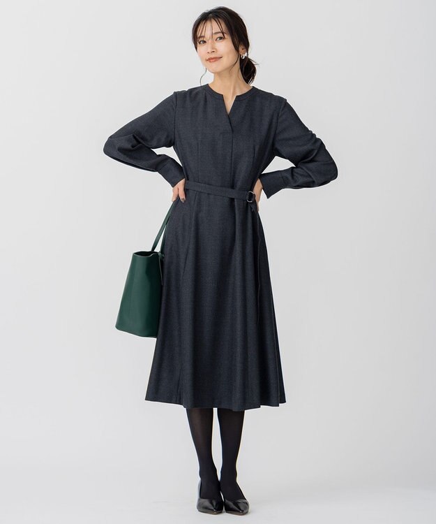 23区 L ウールジョーゼット フィットアンドフレア ワンピース グレー系