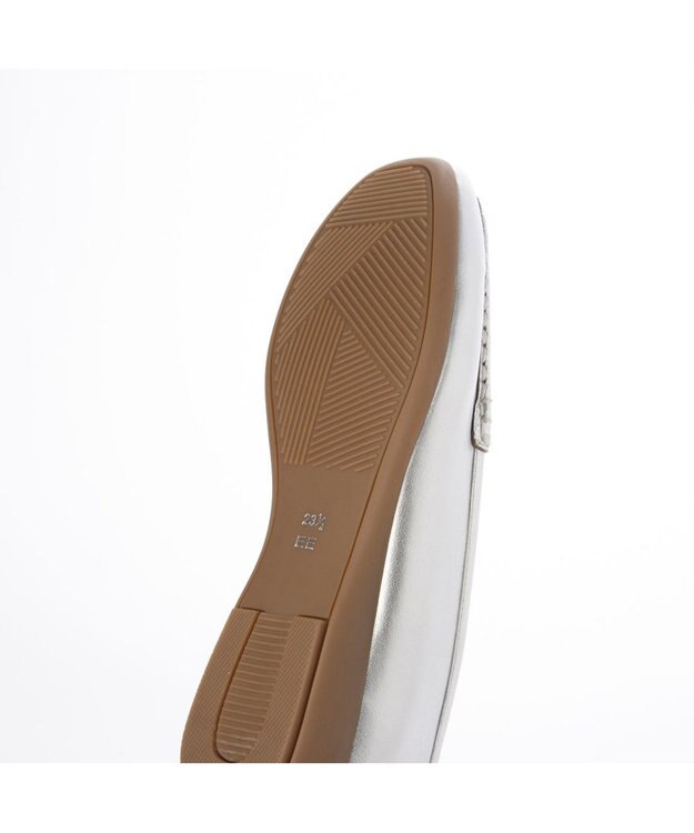 ing <ing>リラックスモカシンシューズ シルバー