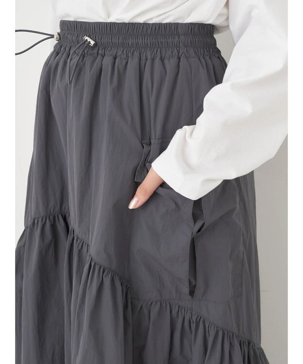 earth music&ecology ドロストテックスカート Charcoal Gray