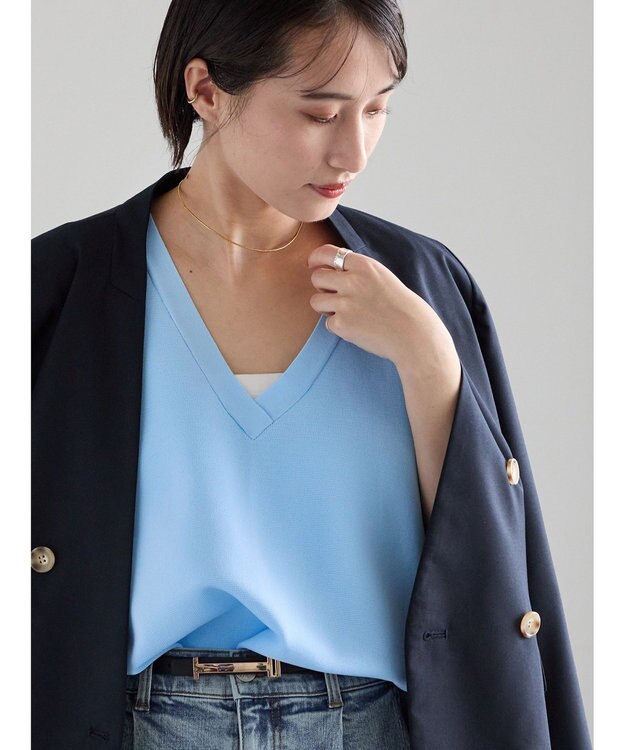 Te chichi Vネックニットベスト サックスブルー