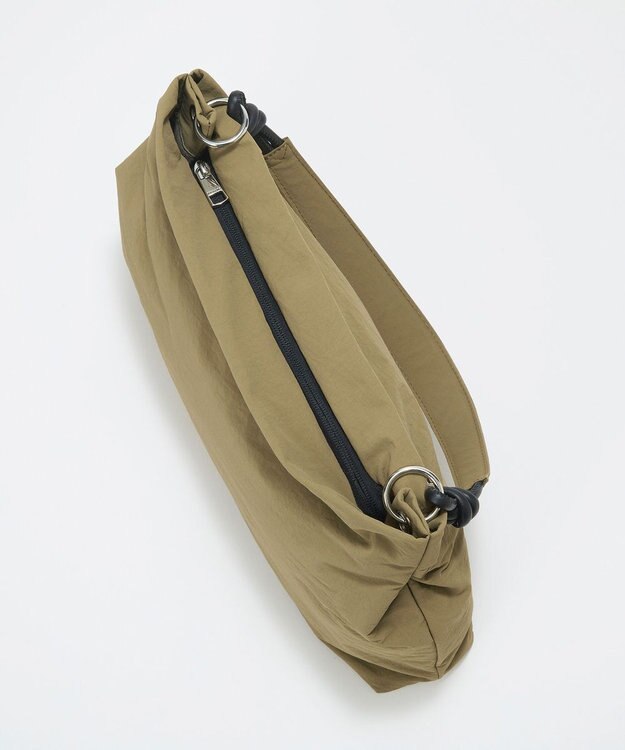 TOPKAPI 【TREASURE TOPKAPI】リンクルナイロン ノット ワンハンドル ショルダーバッグ カーキ