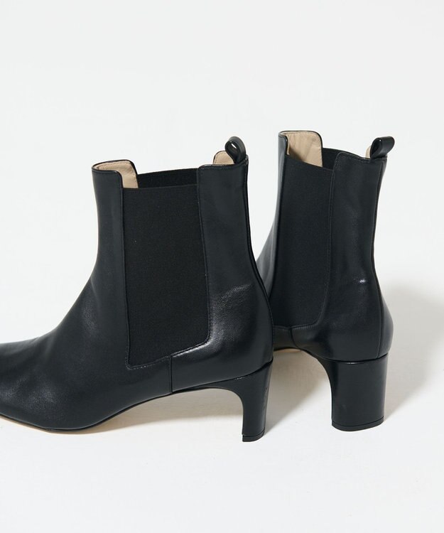 GRACE CONTINENTAL CORSO ROMA スクエアーショートブーツ ブラック