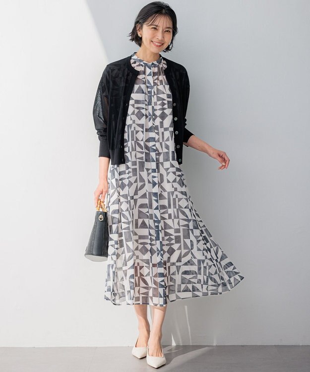 23区 【洗える】ライトシアーニット カーディガン ブラック系