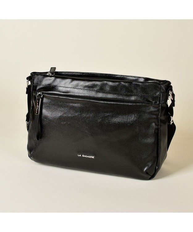 LA BAGAGERIE コーティングキャンバス ショルダーバッグ ブラック