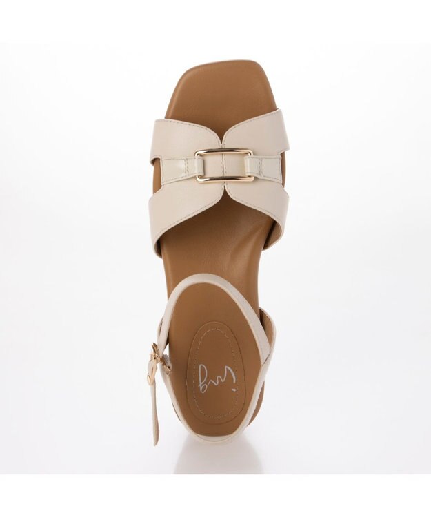 ing <ing>ローヒールウエッジサンダル ホワイト