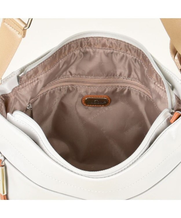 LA BAGAGERIE コーティングキャンバス ショルダーバッグ アイボリー