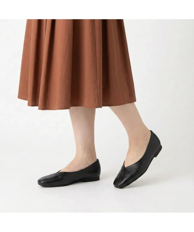 ing <ing>【WEB限定】スクエアトゥフラットシューズ ブラック