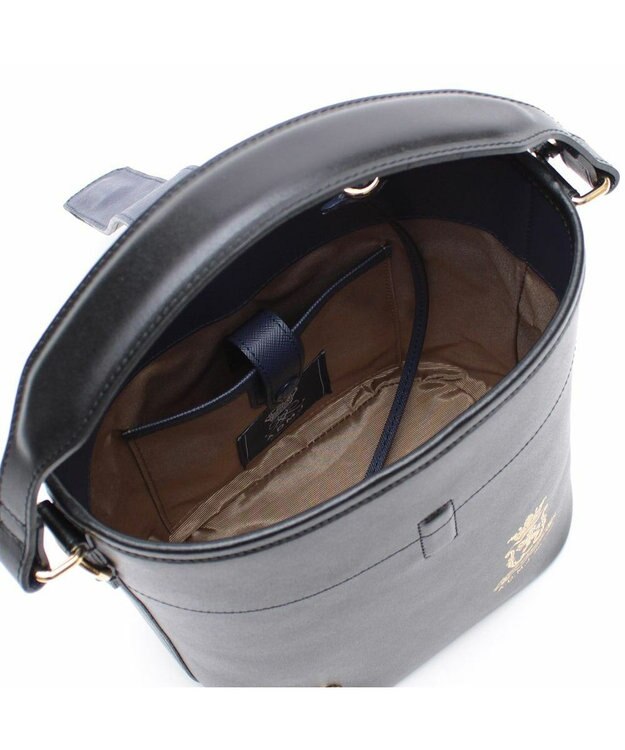 A.D.M.J. 【牛床革】リバティソフト/アールデコバケット ブラック