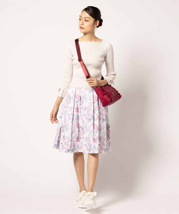 TOCCA 【撥水】TRIM WAVES POCHETTE ポシェットバッグ ボルドー系