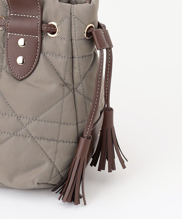 LA BAGAGERIE グリッドキルティングトート グレージュ