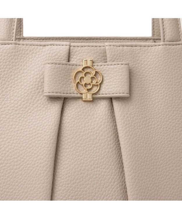 CLATHAS ルルリア A4トートバッグ アイボリー