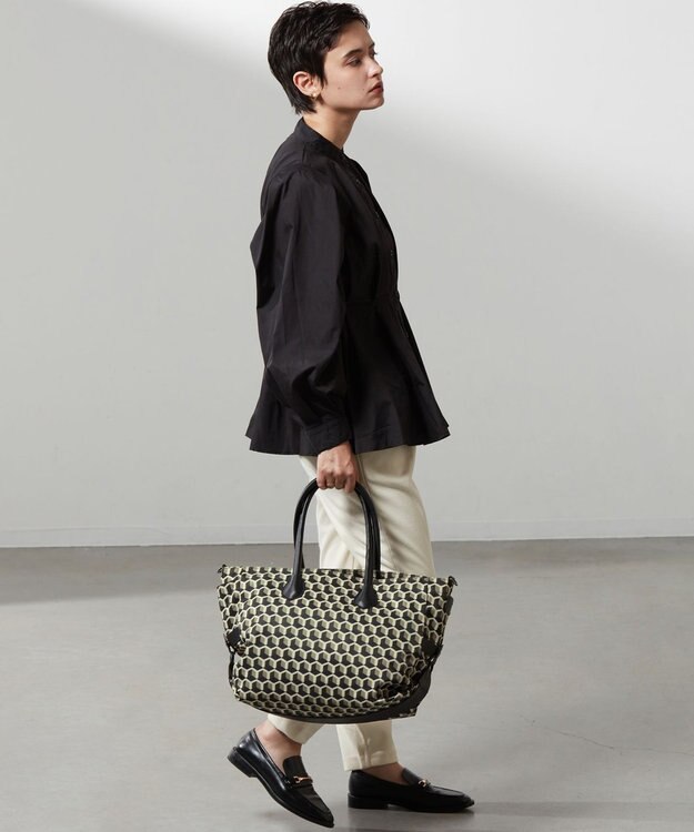 Y'SACCS キュービックモノグラム　2WAYトート　Mサイズ チョコ