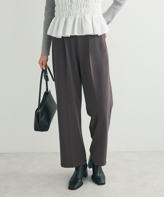 Green Parks ・Ｐｅｔｉｔ　Ｆｌｅｕｒ　タックテーパードパンツ Charcoal Gray