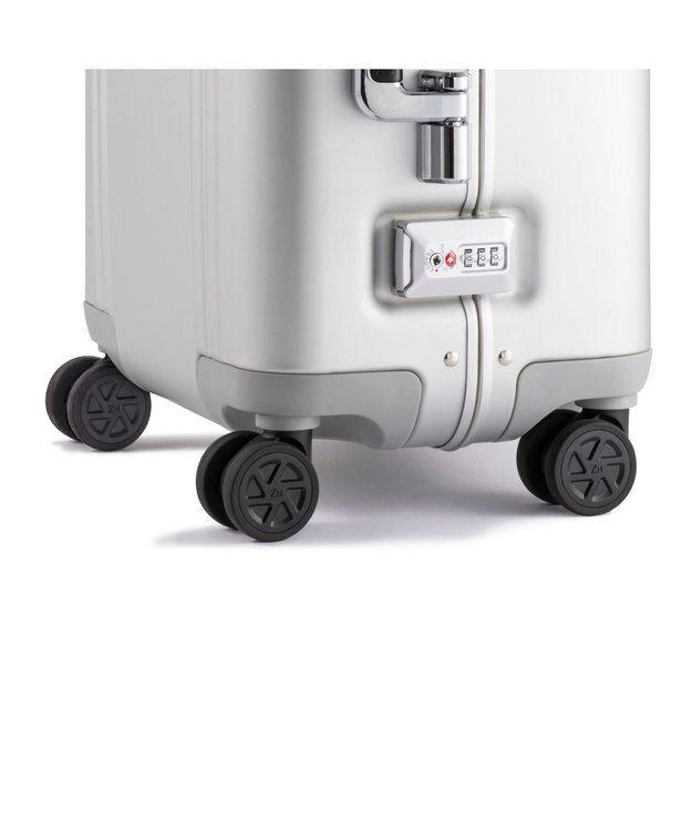 ZERO HALLIBURTON 【雑誌掲載】Classic Aluminum 3.0 機内持ち込みスーツケース 33L 94402 シルバー