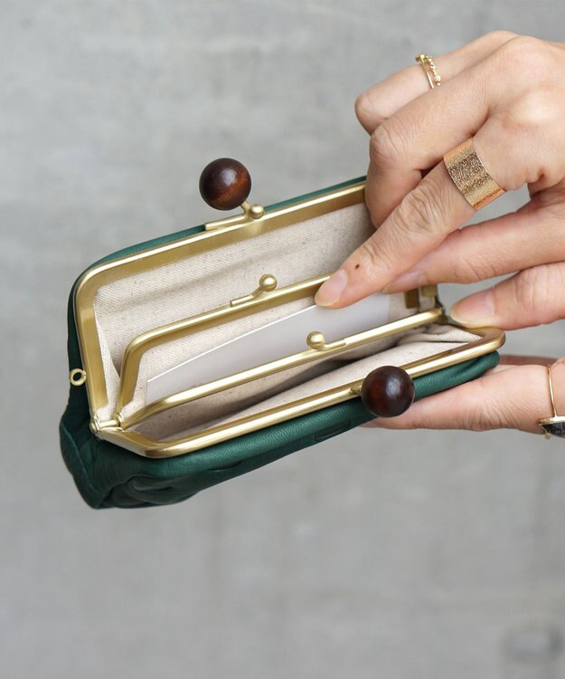 FOLNA RD ドット型押し ウッドボールがま口財布 マルチポーチ グリーン