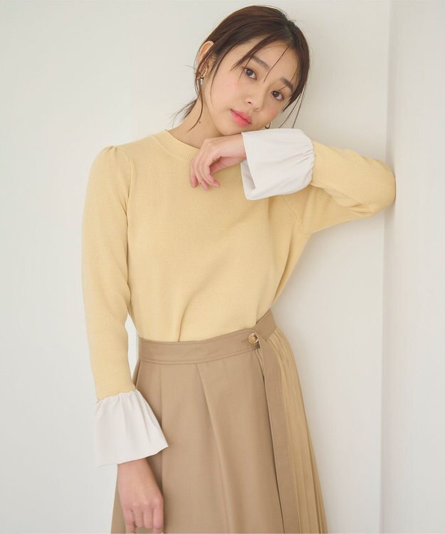 Feroux 【洗える】袖フレアニット プルオーバー ライトイエロー系