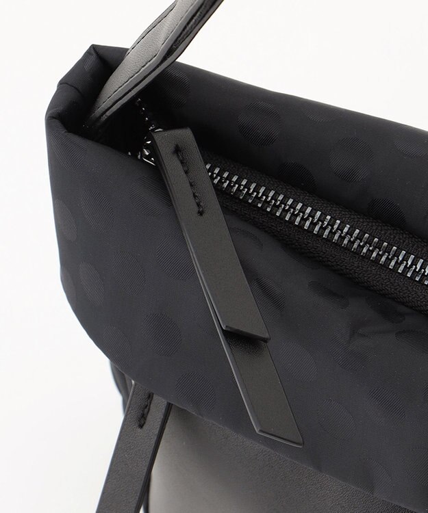 Y'SACCS はっ水ドットジャカード リサイクルレザーコンビ ショルダー ブラック