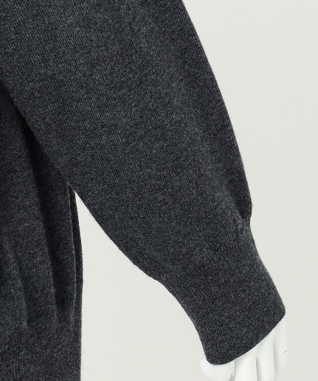 23区 【R(アール)】ウールカシミヤ Vネックカーディガン チャコールグレー系