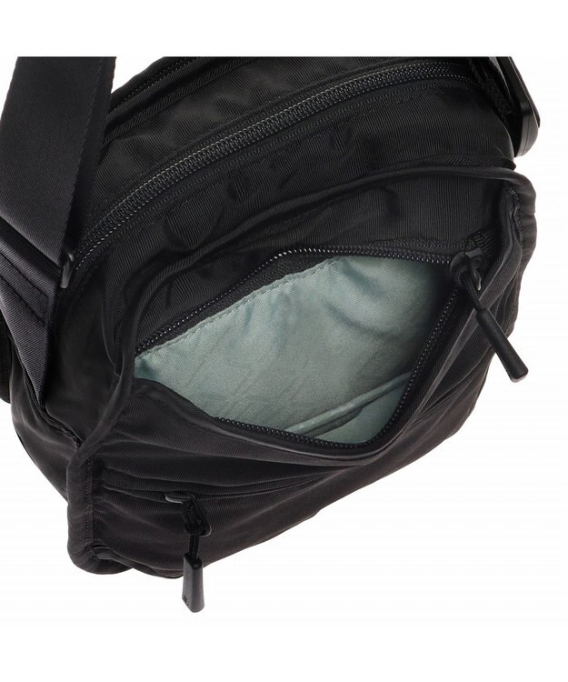 ACE BAGS & LUGGAGE ace. エース ファニップ ショルダーバッグ タテ型 67291 ブラック