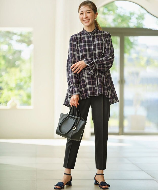 組曲 【WEB限定】シアーツイルチェック チュニックブラウス ネイビー系3