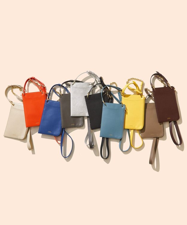 23区 レザー モバイル ポーチ ブラック