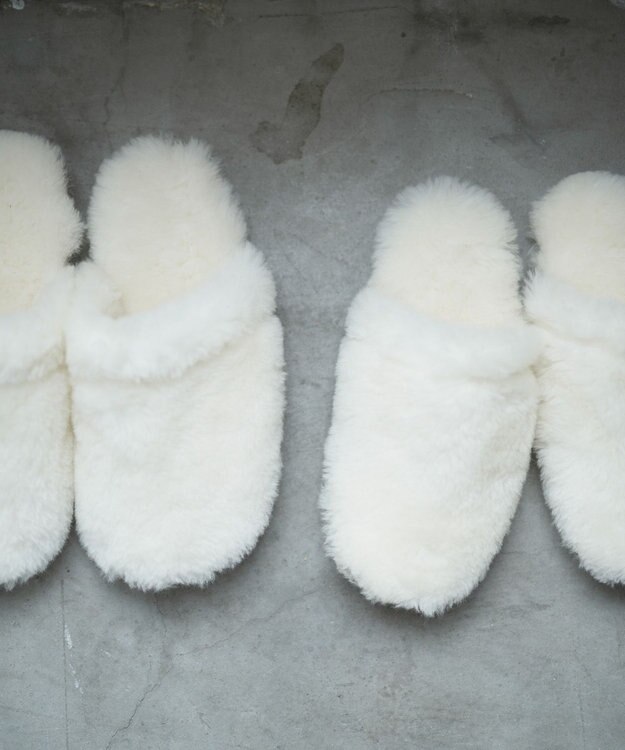 LOOM&SPOOL SRNスリッパ 生成