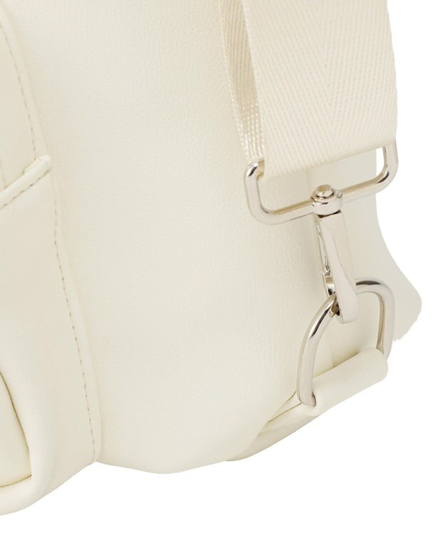 earth music&ecology Wポケット3WAYショルダーバッグ Ivory